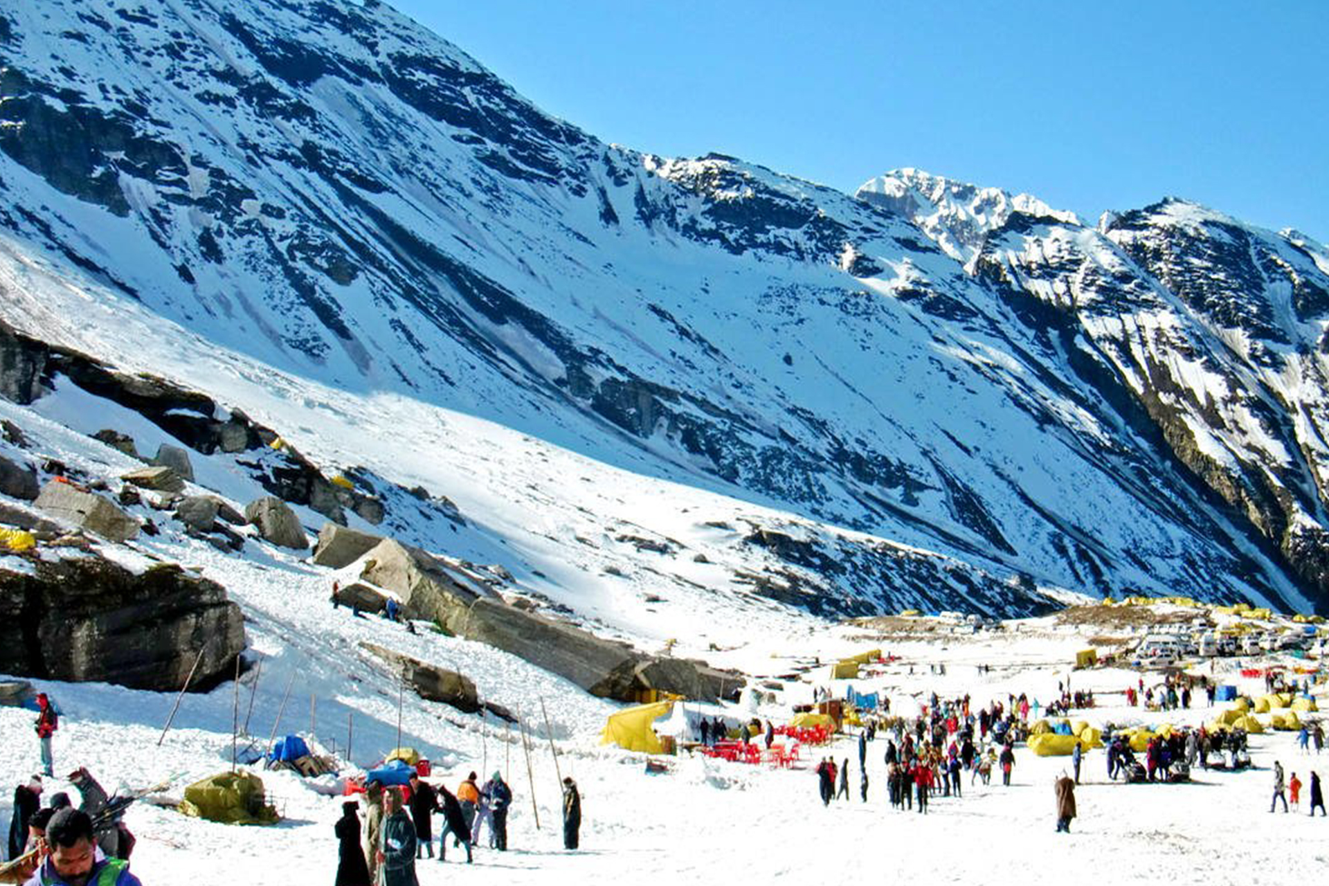 magnificent-delhi-shimla-manali-atal-tunnel-rohtang-tour-package