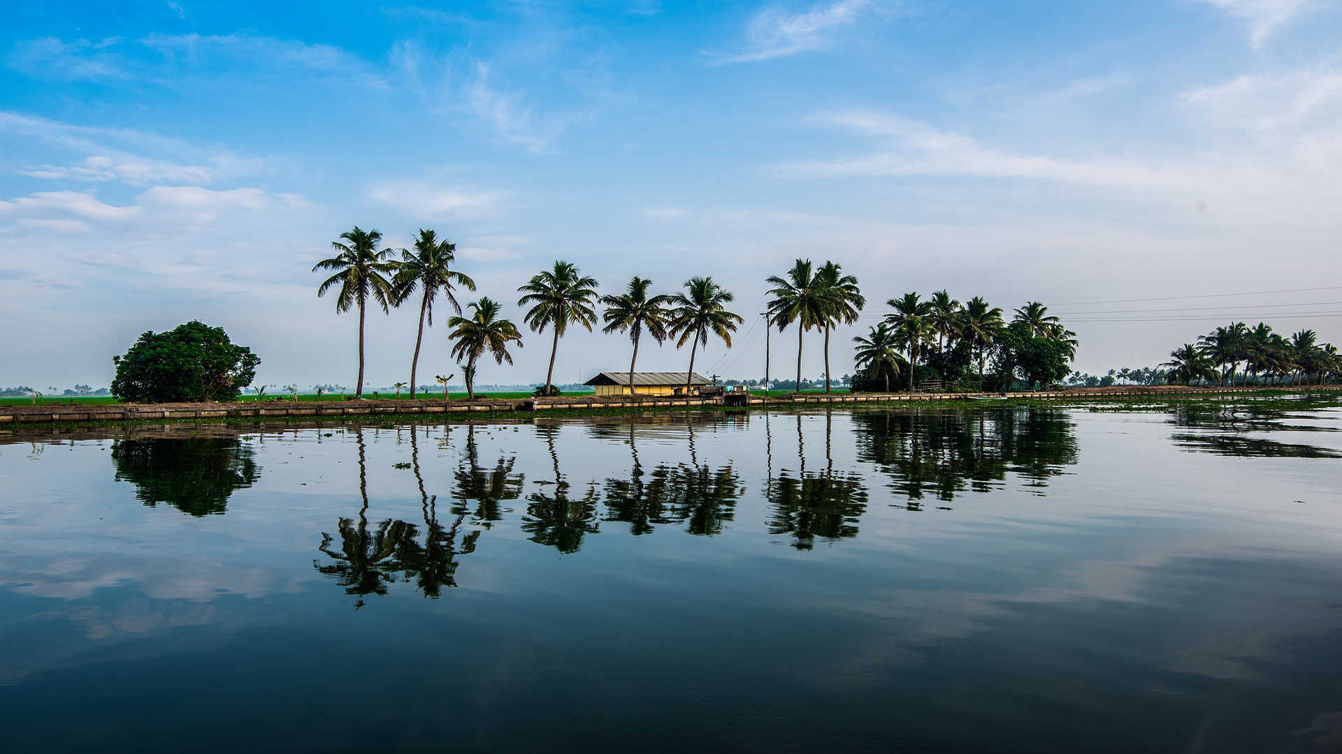 kerala-beaches-and-backwaters-tour-package